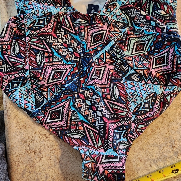 Swimsuits For All Cut Out Aztec Pattern Plus Size 22 NWT - Picture 2 of 13